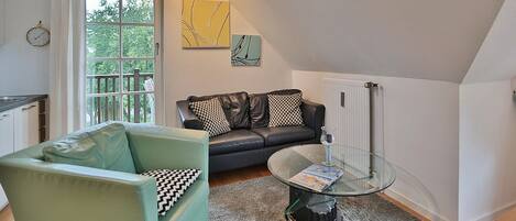 TV, DVD player, stereo