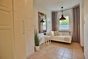 Fernseher, Stereoanlage