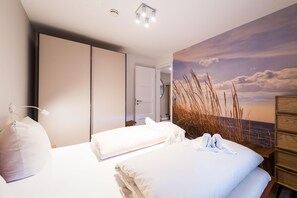 2 Schlafzimmer, Reisekinderbett, kostenloses WLAN