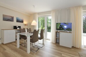 Dining - Villa Stern Apartment 4 (Timmendorfer Strand)