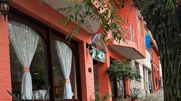 Fachada del alojamiento