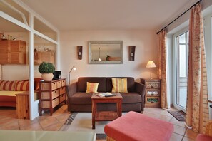 TV, DVD player, stereo - Wohnpark Niendorf Appartement 5 (Niendorf/Ostsee)