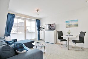 Fernseher, Stereoanlage