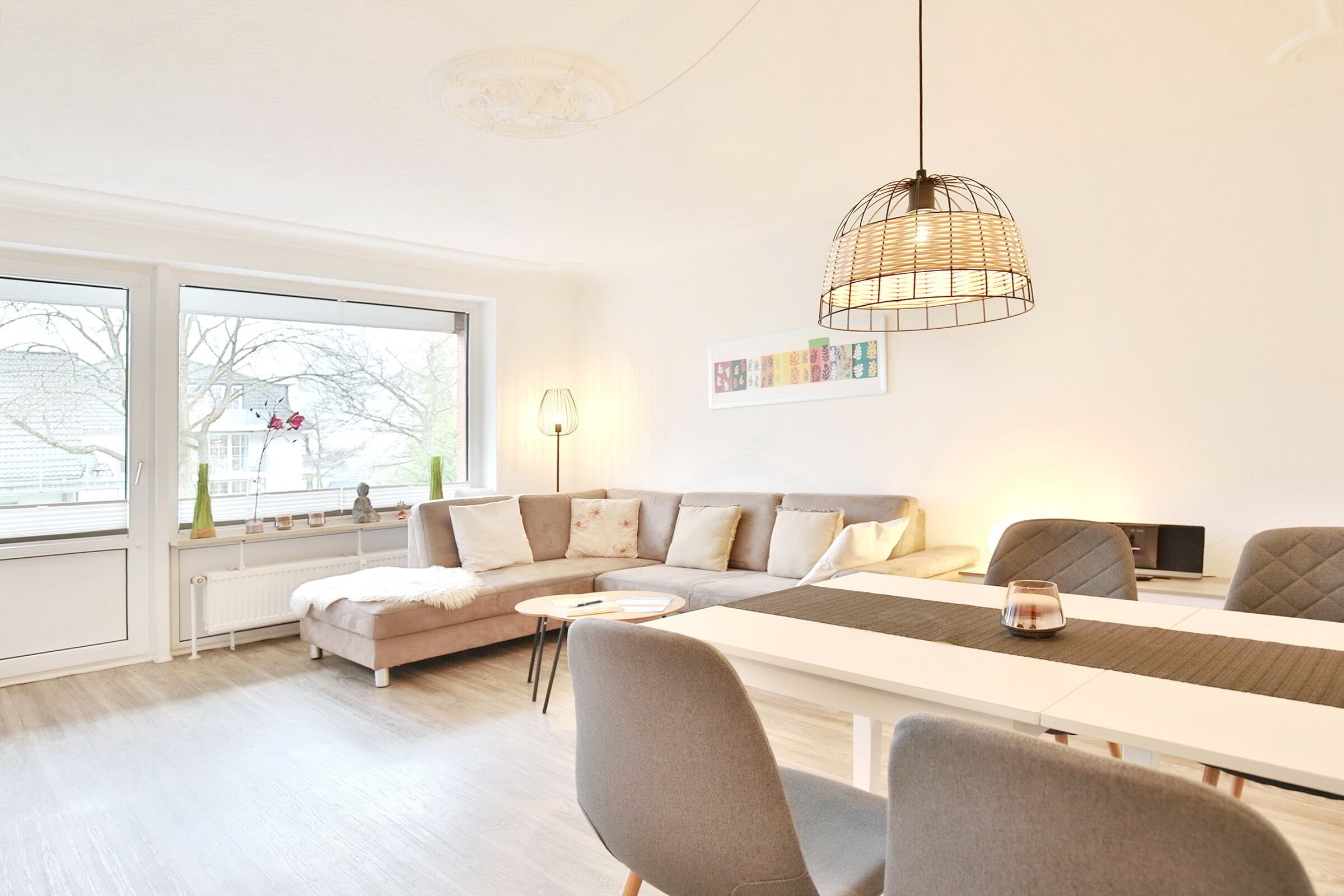 Fernseher, Stereoanlage