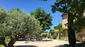 Enceinte de lâhĂ©bergement