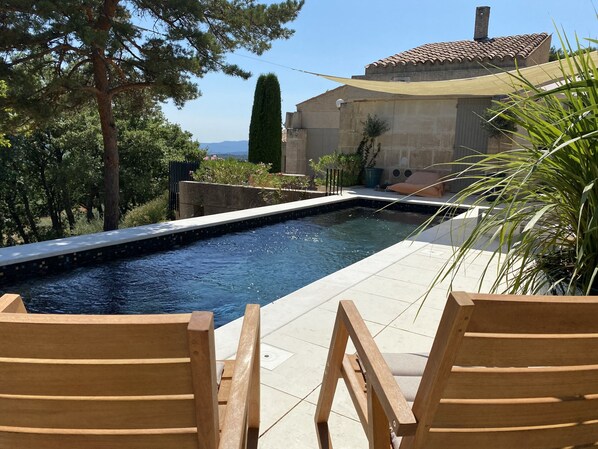 Piscine extérieure, piscine chauffée
