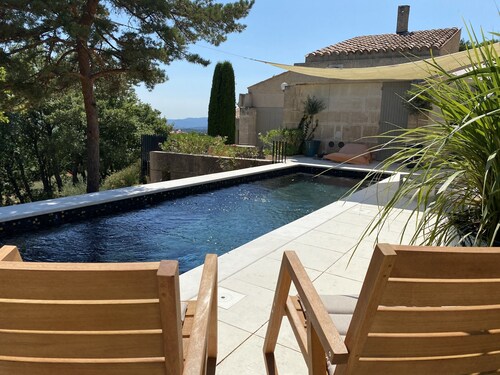 Exceptional Luberon location - Private swimming pool