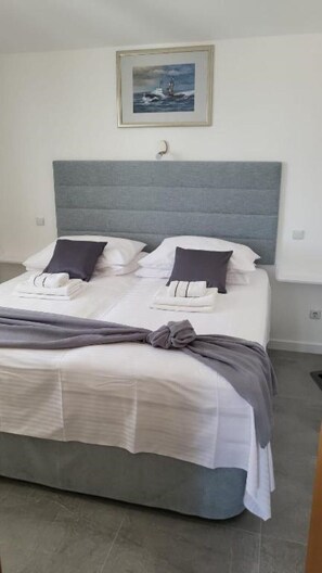 1 Schlafzimmer, Zimmersafe, Bügeleisen/Bügelbrett, kostenloses WLAN