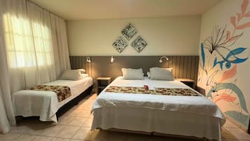 Luxury Suite | Free WiFi, bed sheets