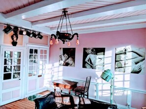 Interior - House of Secrets, Morlaix (Morlaix)