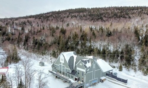L’Ascension | 4-Season Spa & Mountain View