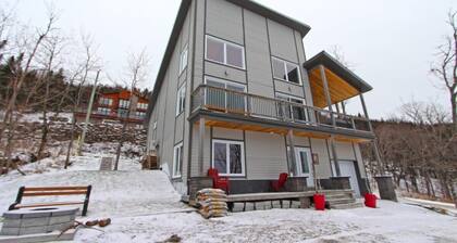 L’Ascension, 4-Season Spa & Mountain View