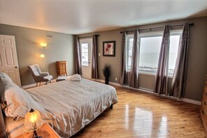 4 chambres, fer et planche Ă repasser, Wi-Fi, draps fournis