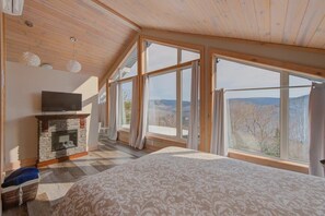 4 slaapkamers, een strijkplank/strijkijzer, wifi, beddengoed