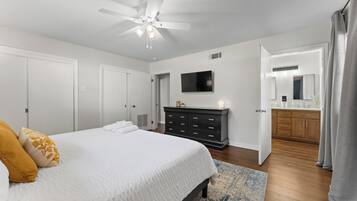 3 bedrooms, travel cot, free WiFi