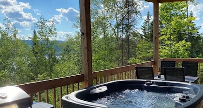 L’Enchanteur | Private Spa & Pet Friendly