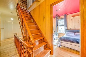 4 makuuhuonetta, Wi-Fi, vuodevaatteet