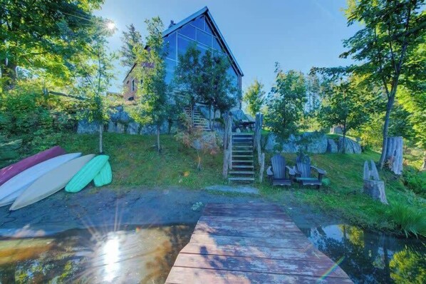 Property grounds - Chalet Ancestral - Old-World Charm by Lake (Sainte-Marguerite)