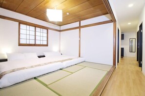 3 dormitorios, tabla de planchar con plancha, wifi y ropa de cama