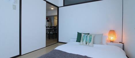 2 soverom, strykejern/-brett, wi-fi og sengetøy