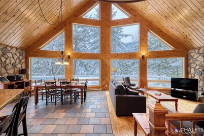 Le Missionnaire | Private Spa on the Lake