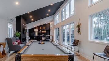 Spielezimmer