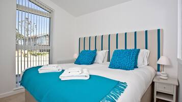 2 bedrooms, free WiFi, bed sheets, wheelchair access