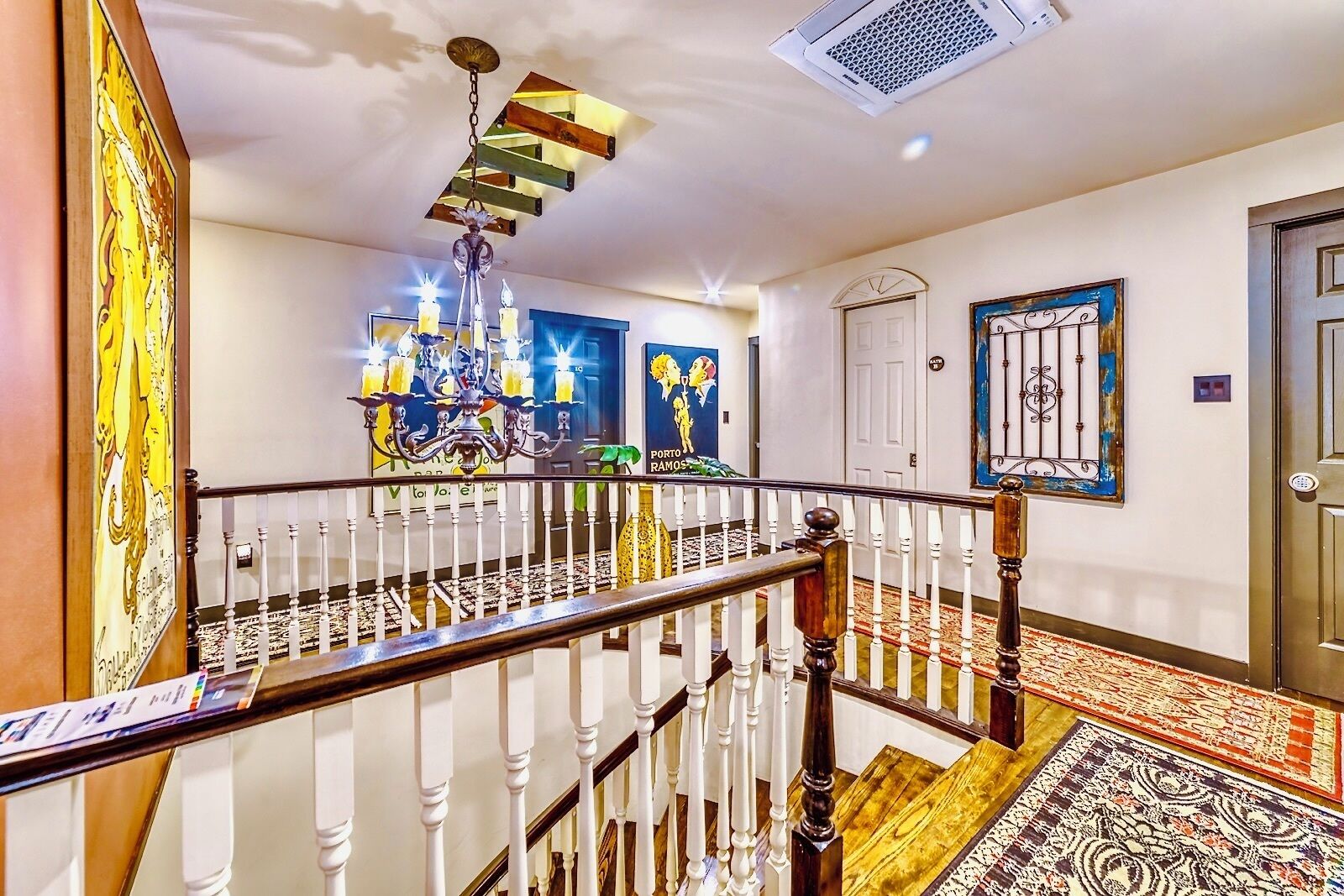 Photo - Neocolonial Nouveau Kensington Vacation Home