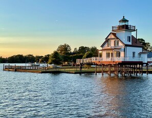 Exterior - Edenton Historic District, Walk Downtown, Dogs Welcome, Fenced Yard! (Edenton)