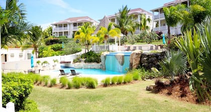 Peaceful Paradise - Gated West Coast Oasis!