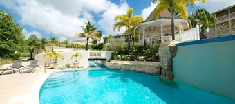 Peaceful Paradise - Gated West Coast Oasis!