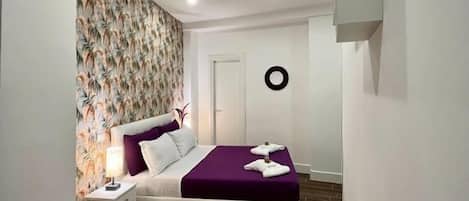 Deluxe-Doppelzimmer | Individuell dekoriert, individuell eingerichtet, Schreibtisch