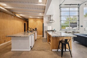 Fridge, microwave, oven, stovetop - Resort Perks: 12BR, 48 Guests, Prime Downtown (San Diego)