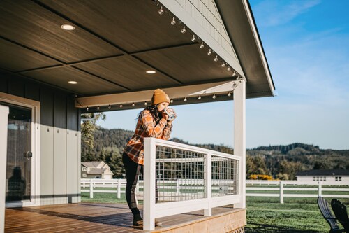 Hot Tub, Breakfast, and ideally located near Olympic National Park