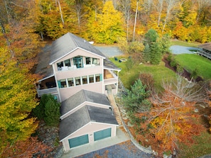 Exterior - Babcock Lake Luxury Retreat: Direct Waterfront, Deck & Huge Game Room (Petersburgh)
