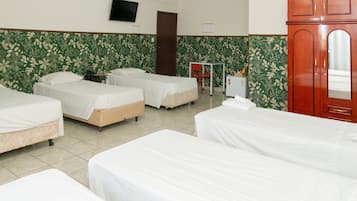 Standard Room | Blackout drapes, iron/ironing board, free WiFi, bed sheets