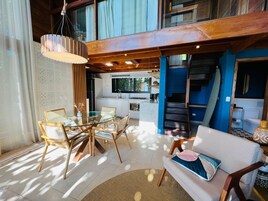 Lodge Master | Living area | Smart TV