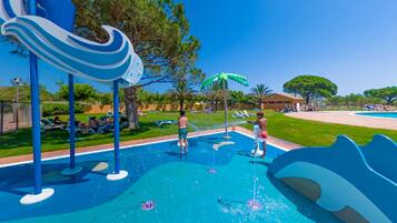 Aire de jeux - extérieure