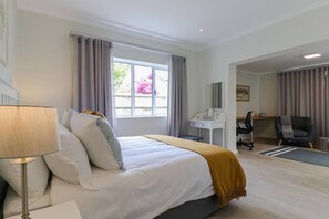 4 chambres, bureau, fer et planche Ă repasser, Wi-Fi gratuit