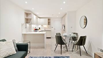 Classic Apartment | Living area