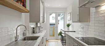 Modern Flat Minutes from Exmouth Sea Front
