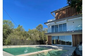 Pool - Hillside New house Views king Beds (South Pasadena)