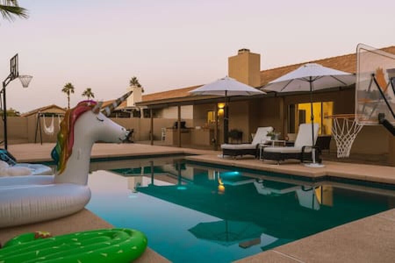 5BR, Private Pool, Hot Tub, Putting Green, Sand