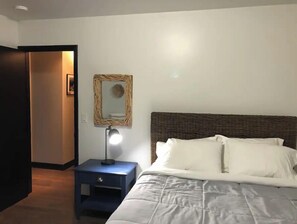 2 bedrooms - Private Oasis~Point Beach State Park~Lake Michigan. (Two Rivers)