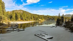 Property grounds - Wildcat Creek Lodge |Waterfront on Hayden Lake (Hayden)