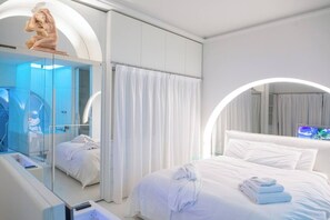 1 chambre, fer et planche à repasser, accès Internet, draps fournis