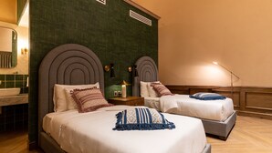 高級寢具、羽絨被、Select Comfort 床墊、迷你吧