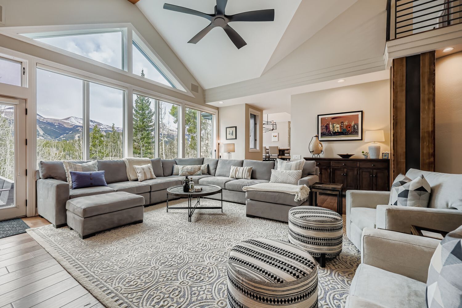 Flat-screen TV, fireplace