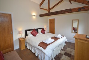 2 soverom, strykejern/-brett, wi-fi (inkludert) og sengetøy