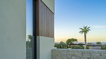 Romantic Double Room, Sea View | Teres/patio